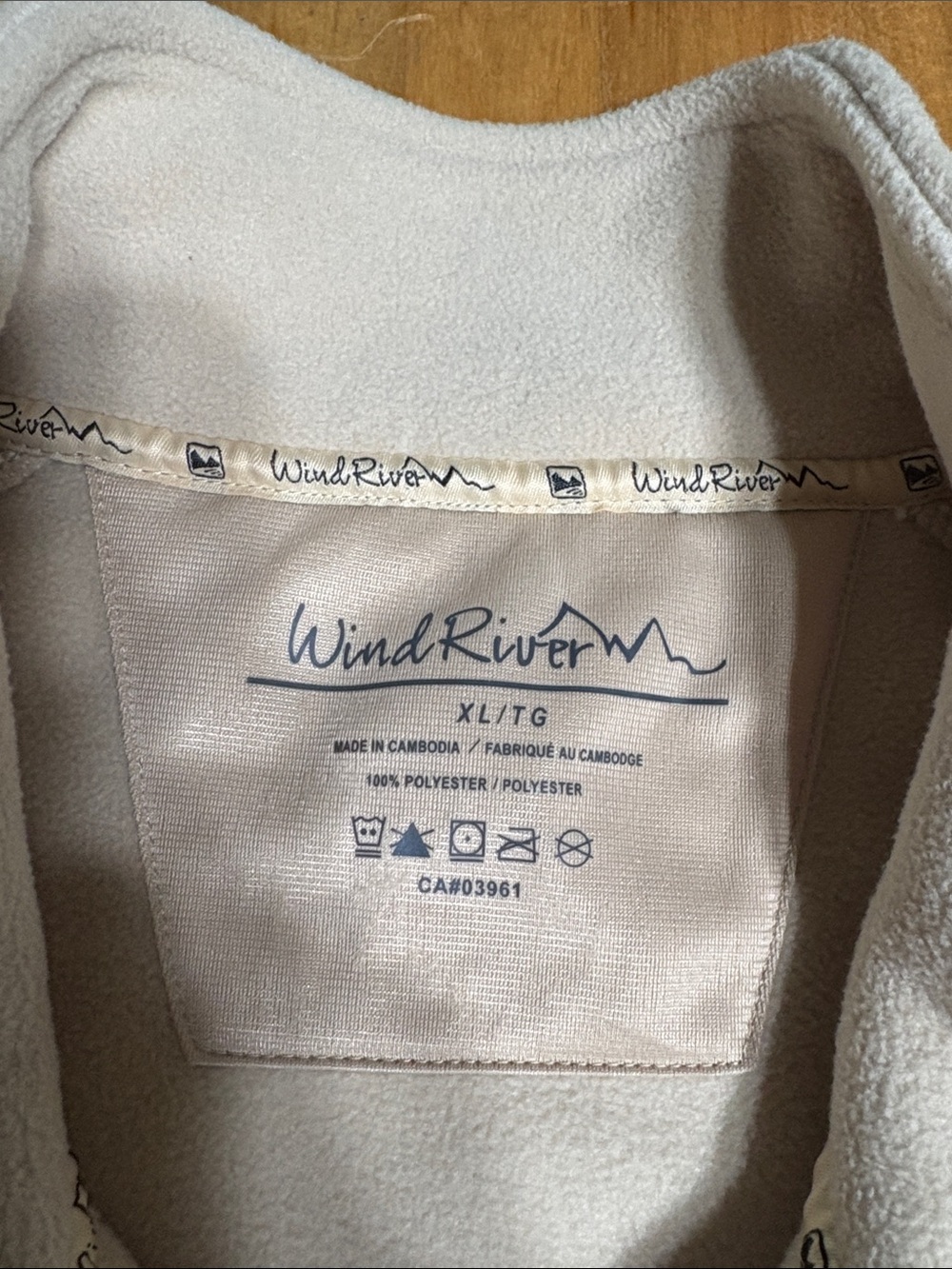 Wind River Fleece Vest with Full Zip - Picture 4 of 8